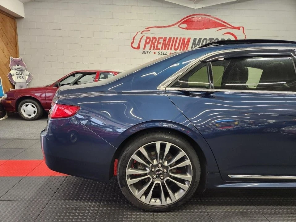 2017 Lincoln Continental 10th Gen - Image 6 of 20