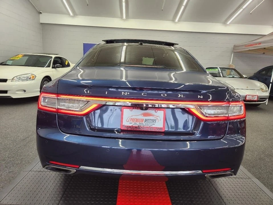 2017 Lincoln Continental 10th Gen - Image 15 of 20