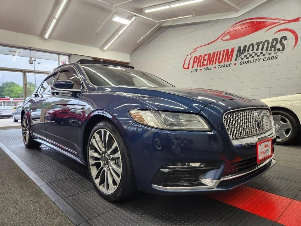 2017 Lincoln Continental 10th Gen - Image 2 of 20