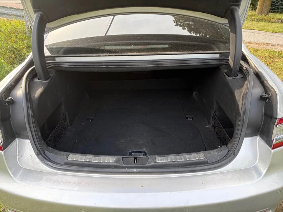 2017 Lincoln Continental 10th Gen - Image 2 of 3