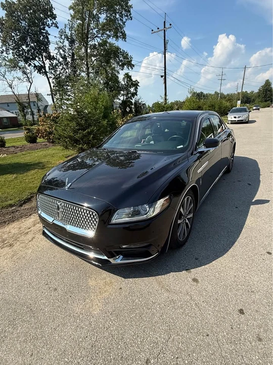 2017 Lincoln Continental 10th Gen - Image 6 of 8