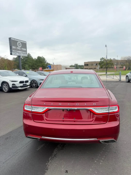 2017 Lincoln Continental 10th Gen - Image 8 of 15