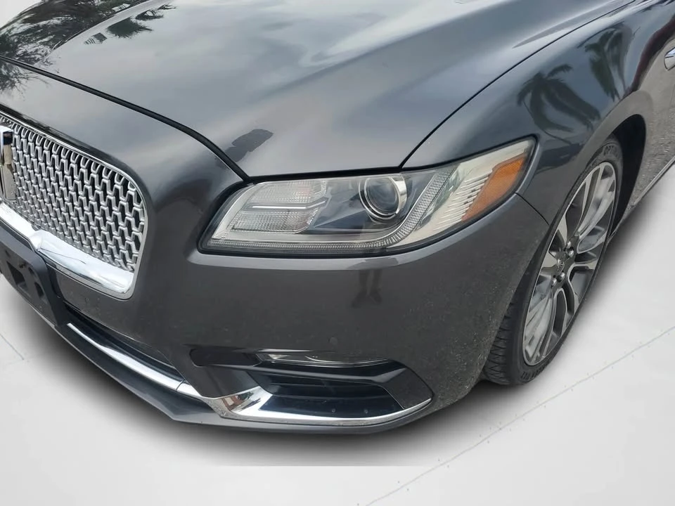 2017 Lincoln Continental 10th Gen - Image 7 of 17