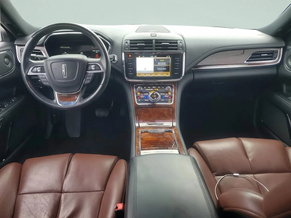 2017 Lincoln Continental 10th Gen - Image 11 of 17