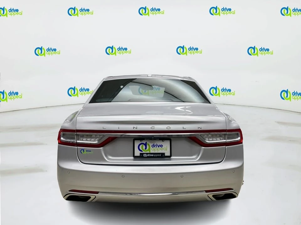 2017 Lincoln Continental 10th Gen - Image 6 of 20