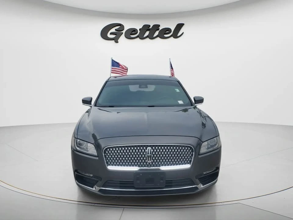 2017 Lincoln Continental 10th Gen - Image 2 of 17