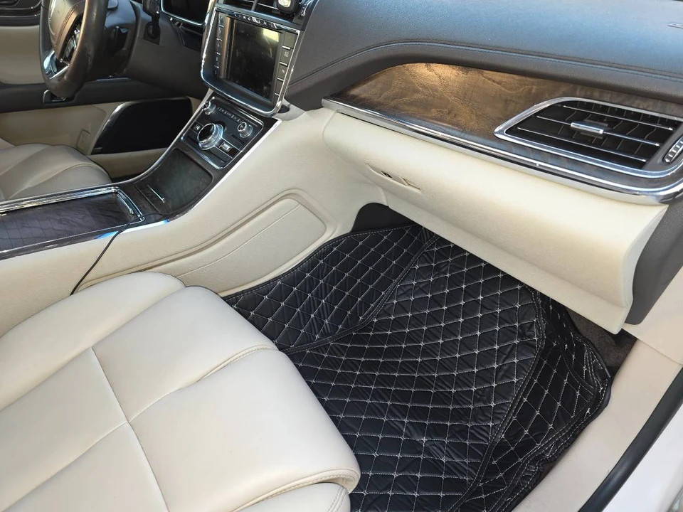 2017 Lincoln Continental 10th Gen - Image 11 of 11