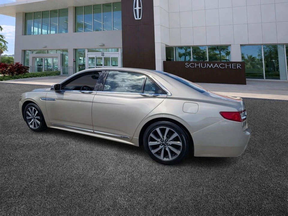 2017 Lincoln Continental 10th Gen - Image 5 of 21