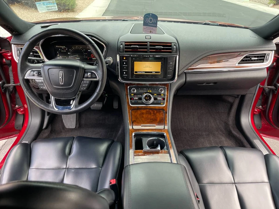 2017 Lincoln Continental 10th Gen - Image 14 of 23