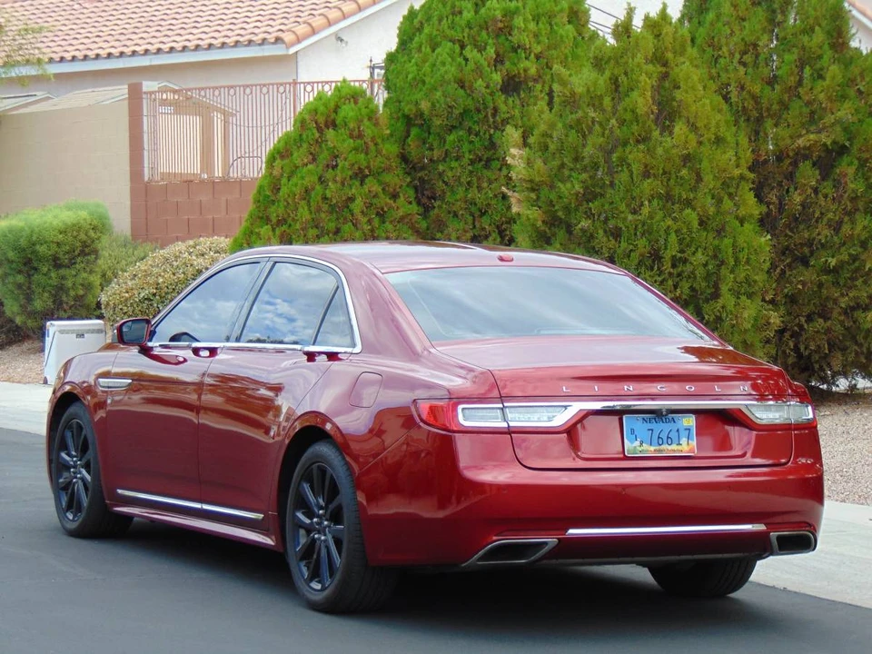 2017 Lincoln Continental 10th Gen - Image 5 of 23