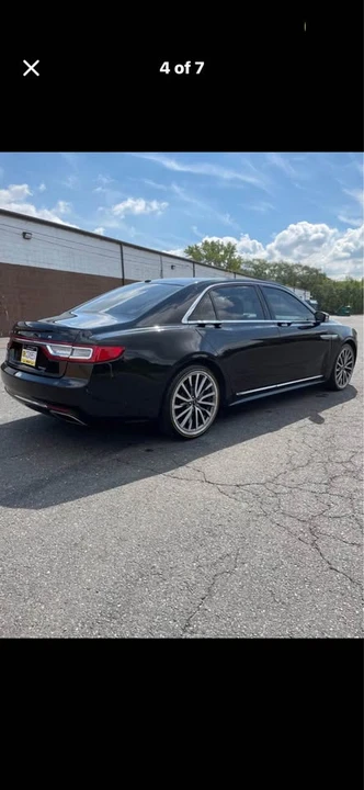 2017 Lincoln Continental 10th Gen - Image 2 of 5