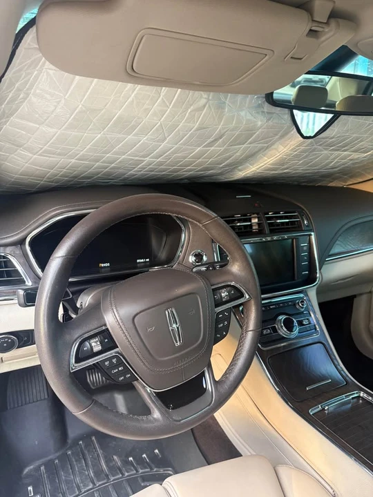 2017 Lincoln Continental 10th Gen - Image 11 of 12
