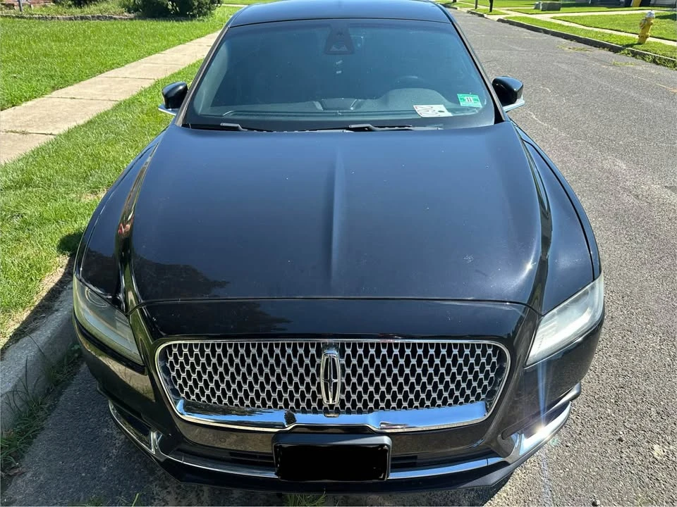 2017 Lincoln Continental 10th Gen - Image 2 of 6