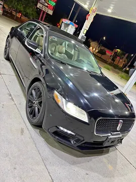 2017 Lincoln Continental Premiere Sedan 4D