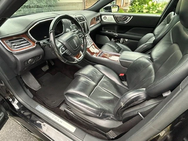 2017 Lincoln Continental 10th Gen - Image 11 of 16