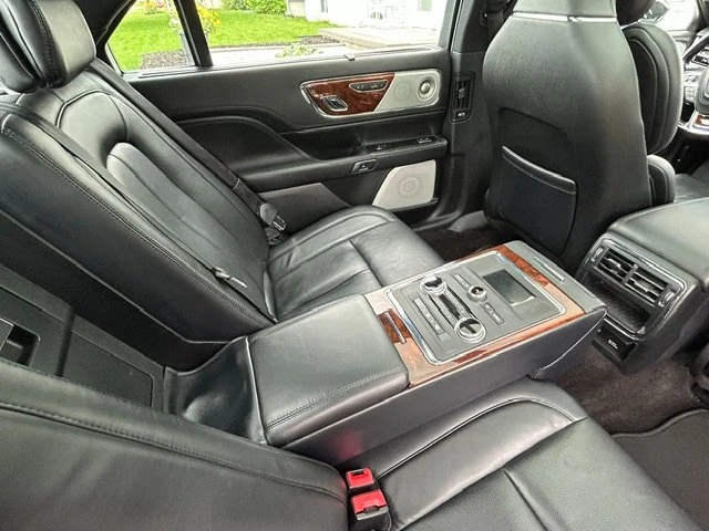 2017 Lincoln Continental 10th Gen - Image 6 of 16