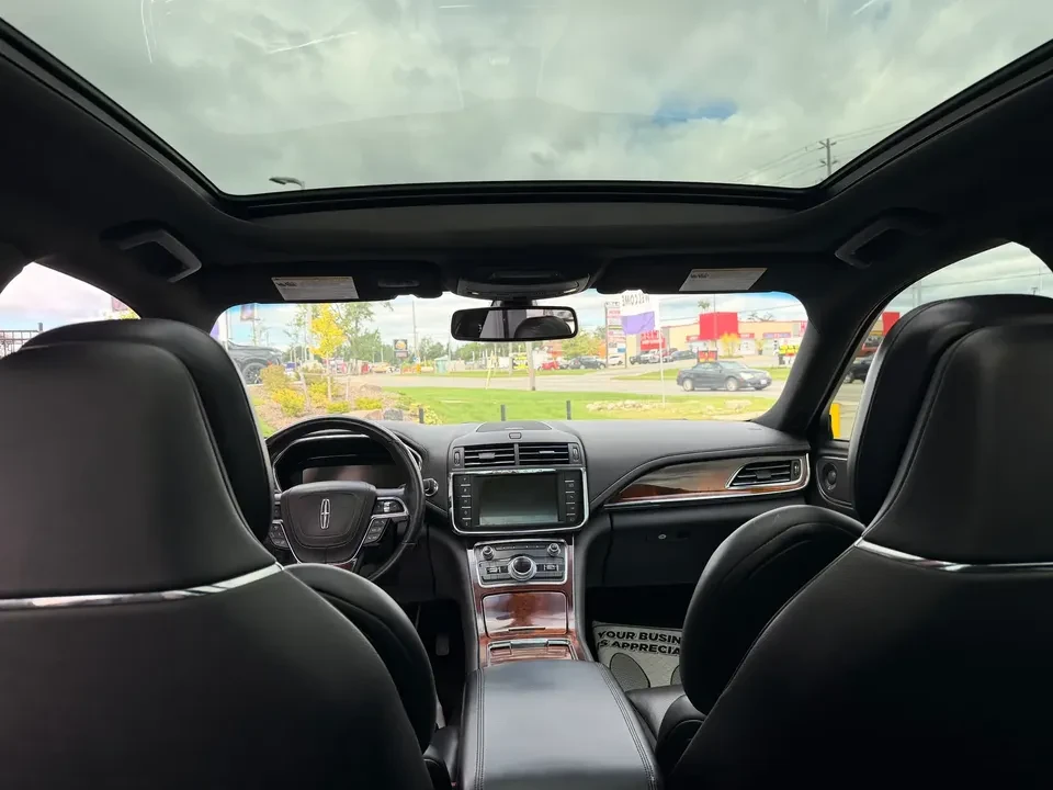 2017 Lincoln Continental 10th Gen - Image 6 of 16
