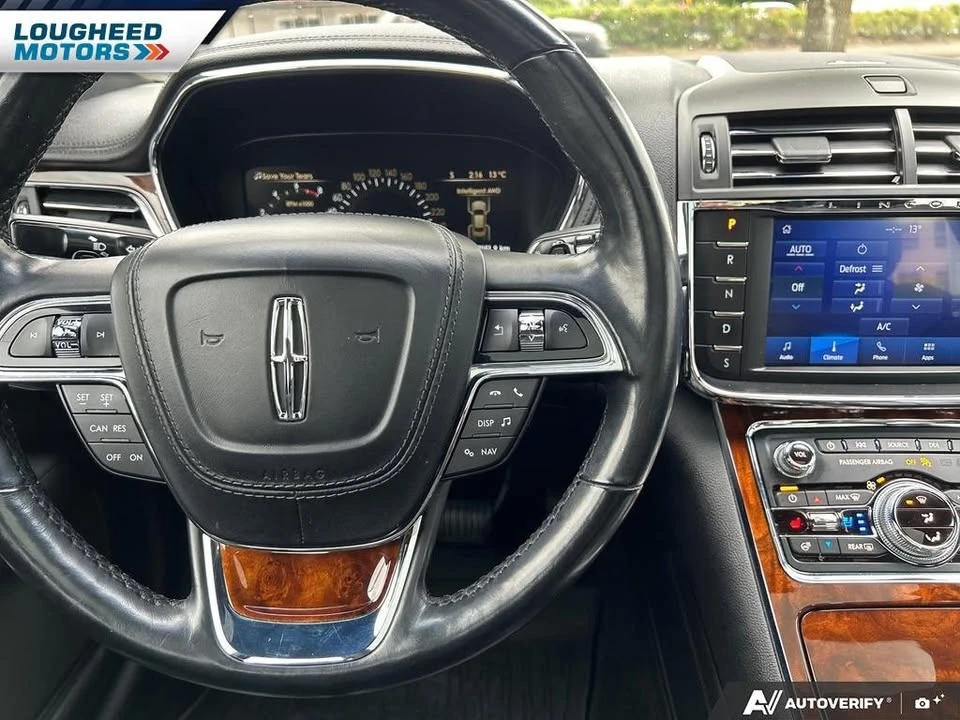 2017 Lincoln Continental 10th Gen - Image 11 of 20