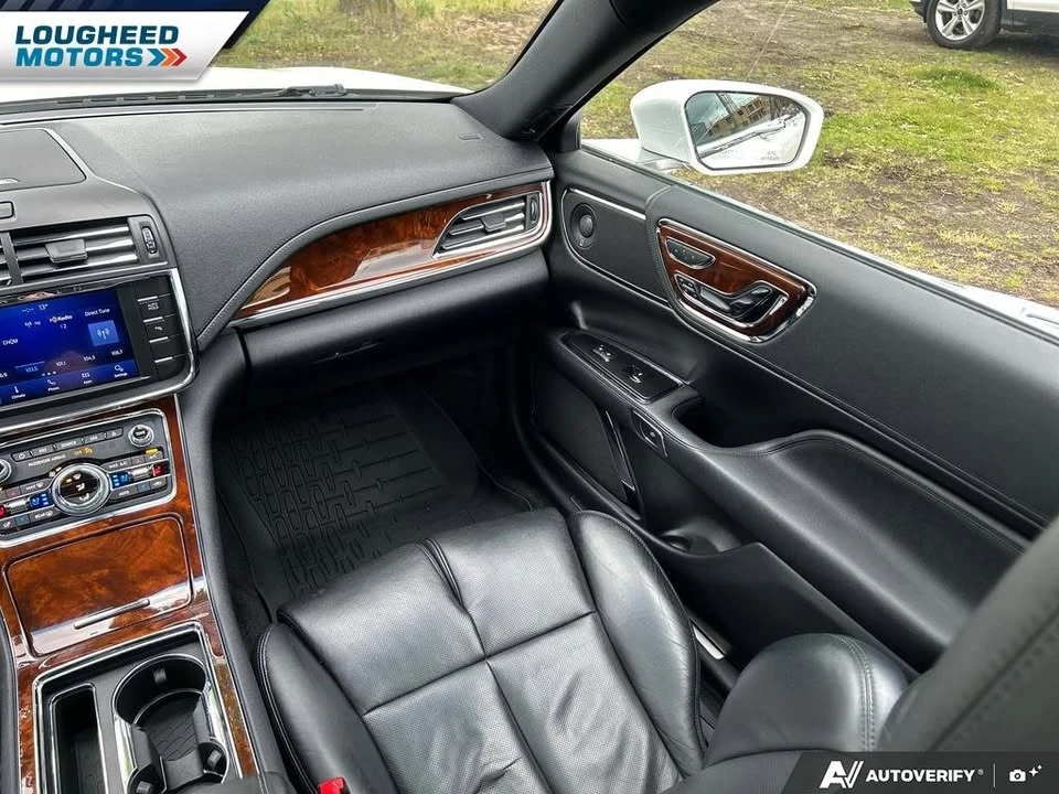 2017 Lincoln Continental 10th Gen - Image 20 of 20