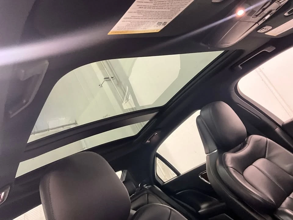 2017 Lincoln Continental 10th Gen - Image 15 of 15