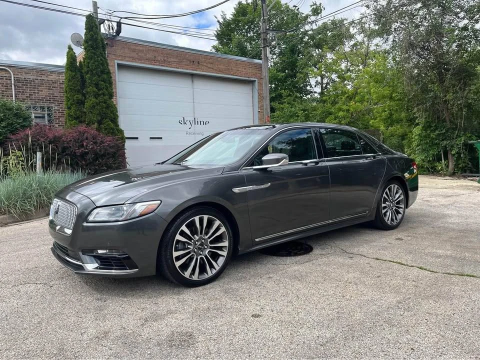 2017 Lincoln Continental 10th Gen - Image 8 of 18