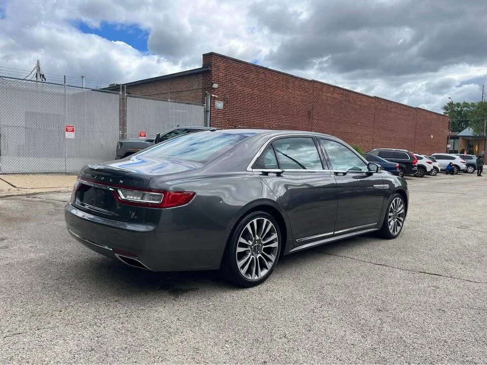 2017 Lincoln Continental 10th Gen - Image 4 of 18