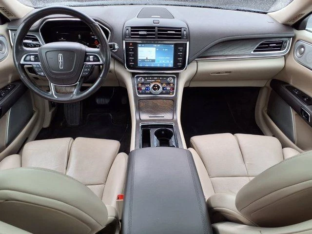 2017 Lincoln Continental 10th Gen - Image 10 of 20