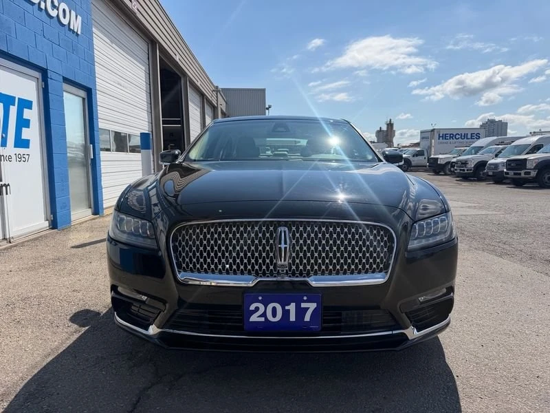 2017 Lincoln Continental 10th Gen - Image 5 of 13