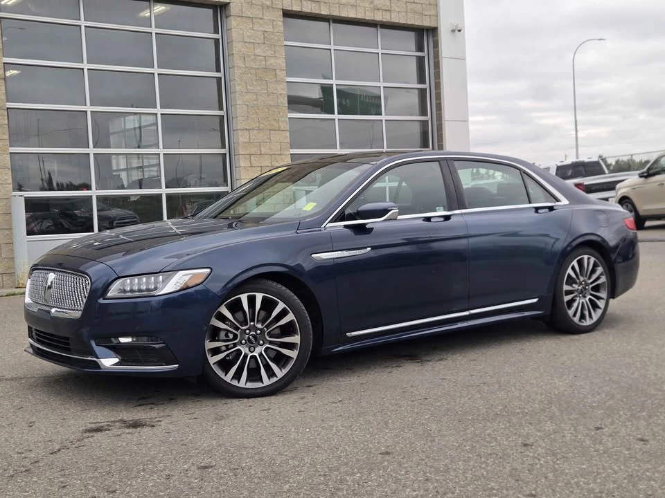 2017 Lincoln Continental 10th Gen - Image 2 of 9
