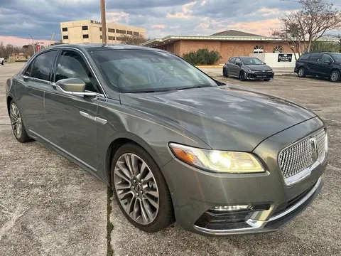 2017 Lincoln Continental Reserve
