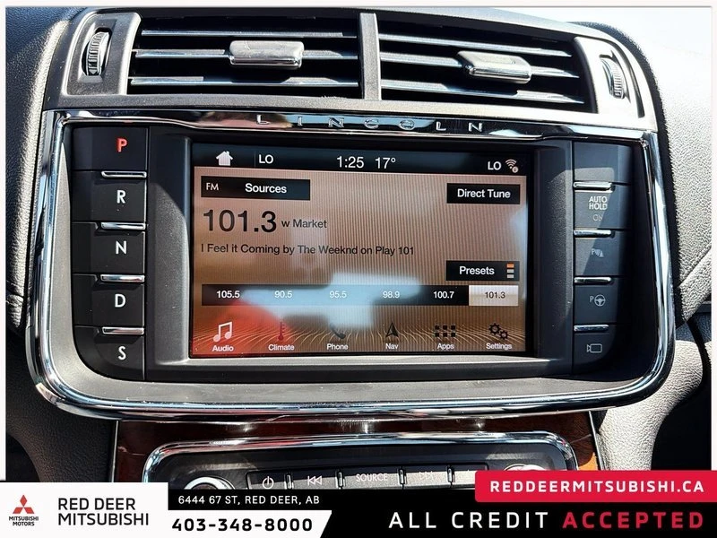 2017 Lincoln Continental 10th Gen - Image 16 of 20