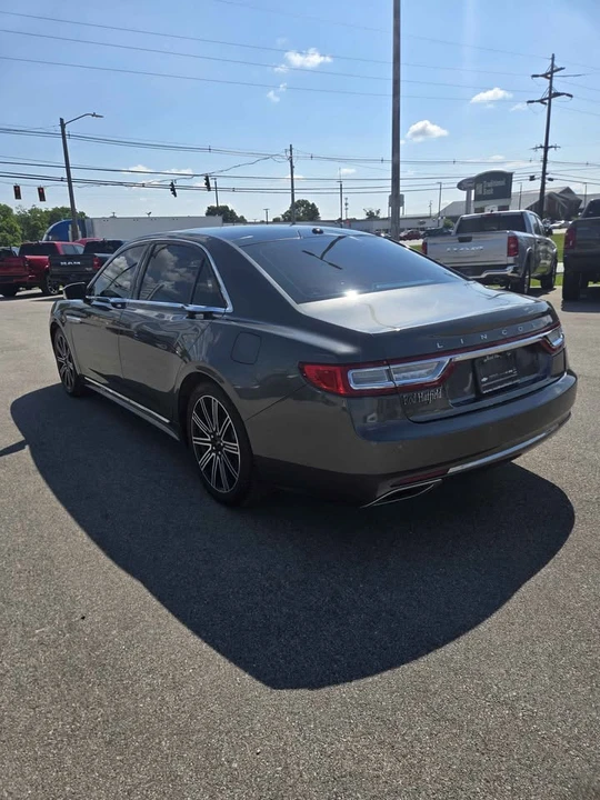 2017 Lincoln Continental 10th Gen - Image 3 of 17