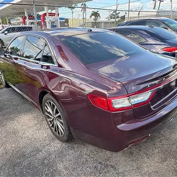 2017 Lincoln Continental Reserve