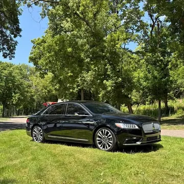2017 Lincoln Continental Reserve Sedan 4D