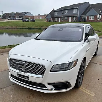 2017 Lincoln Continental Reserve Sedan 4D