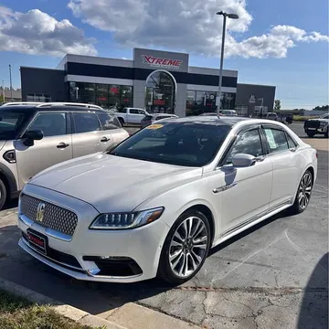 2017 Lincoln Continental Reserve Sedan 4D