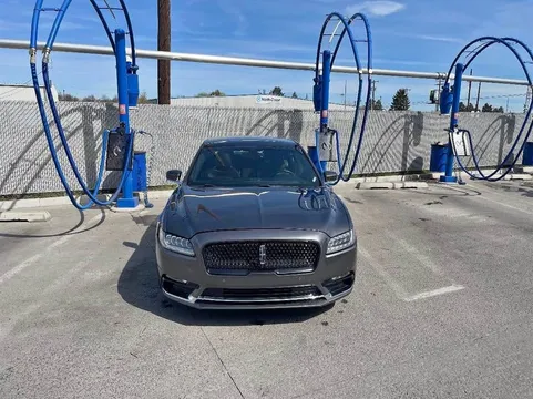 2017 Lincoln Continental Reserve Sedan 4D