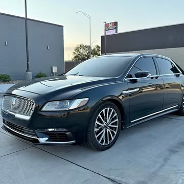 2017 Lincoln Continental Reserve Sedan 4D