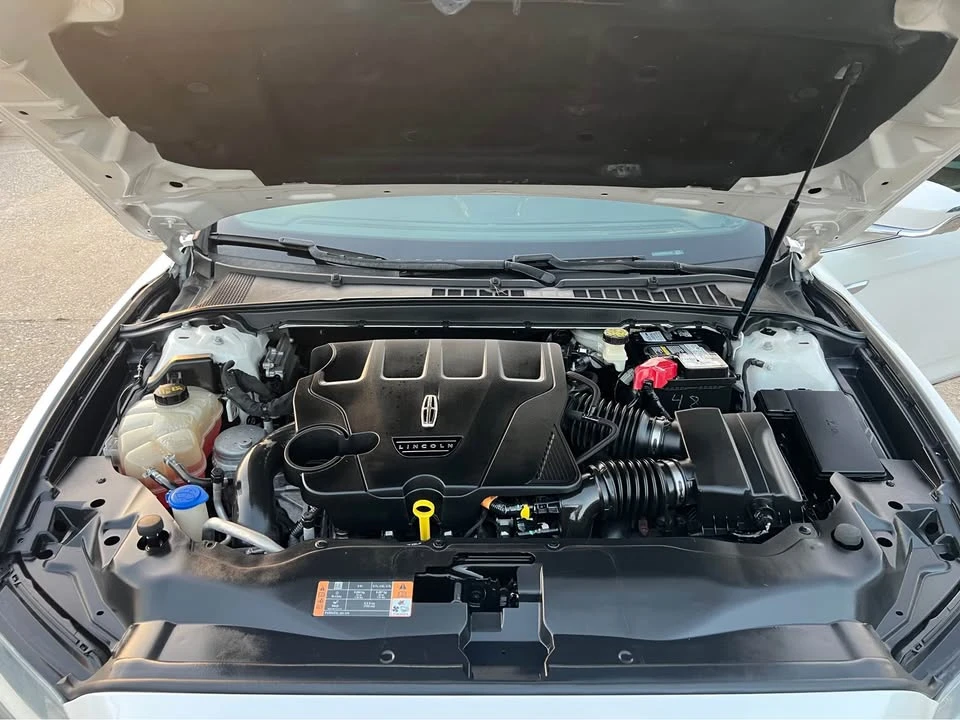 2017 Lincoln Continental 10th Gen - Image 19 of 19