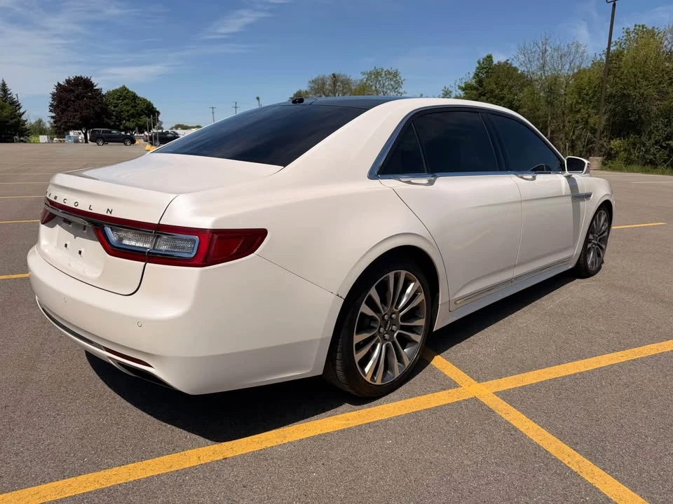 2017 Lincoln Continental 10th Gen - Image 3 of 20