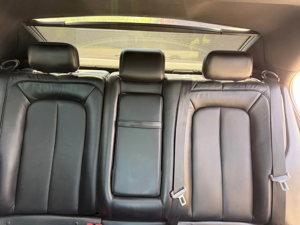 2017 Lincoln Continental 10th Gen - Image 17 of 20