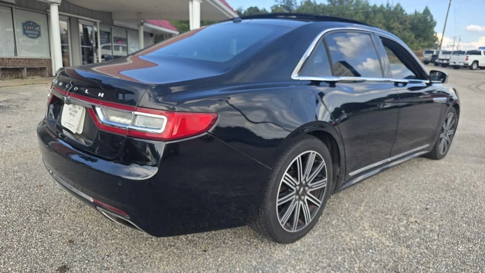 2017 Lincoln Continental 10th Gen - Image 3 of 7