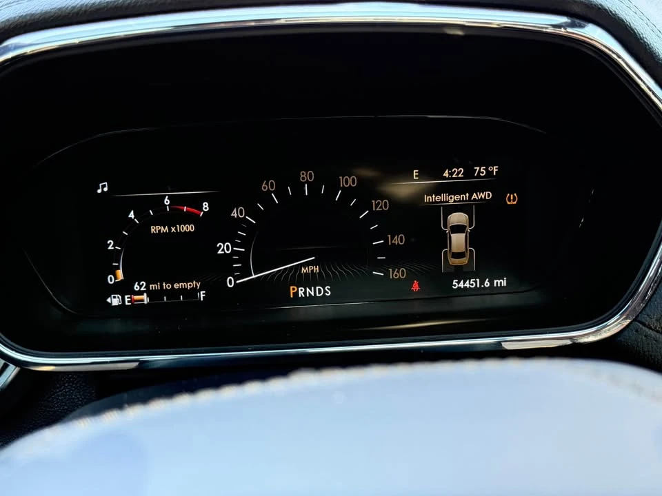 2017 Lincoln Continental 10th Gen - Image 11 of 12