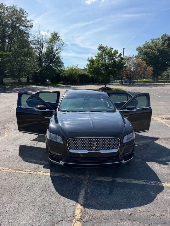 2017 Lincoln Continental 10th Gen - Image 10 of 12