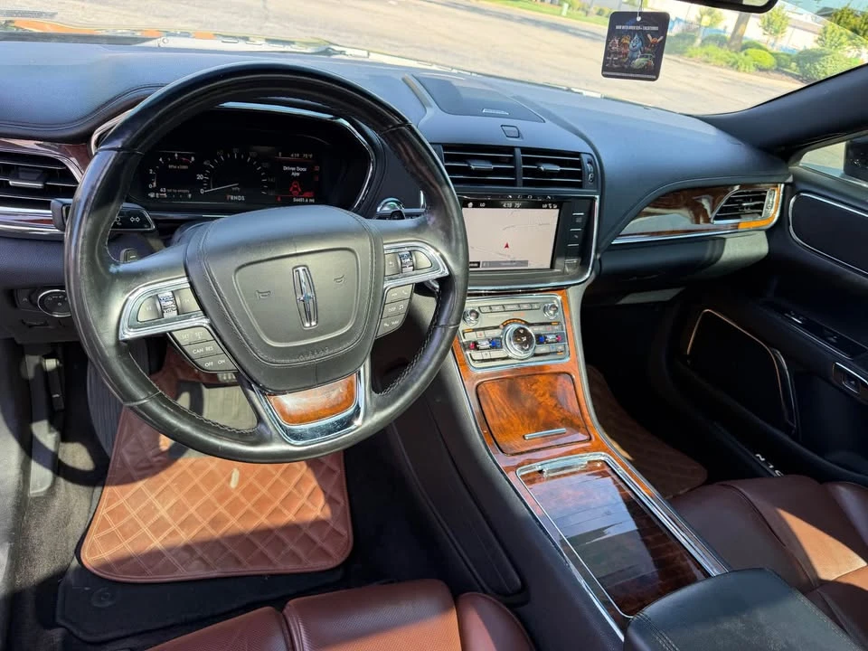 2017 Lincoln Continental 10th Gen - Image 6 of 12