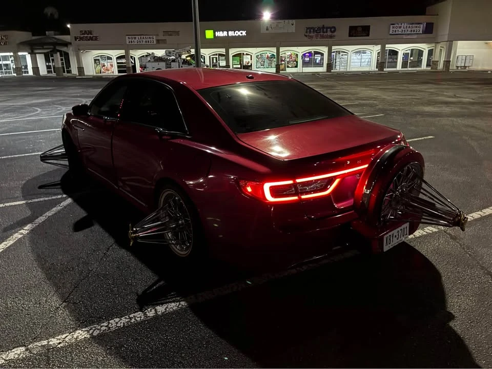 2017 Lincoln Continental 10th Gen - Image 11 of 20