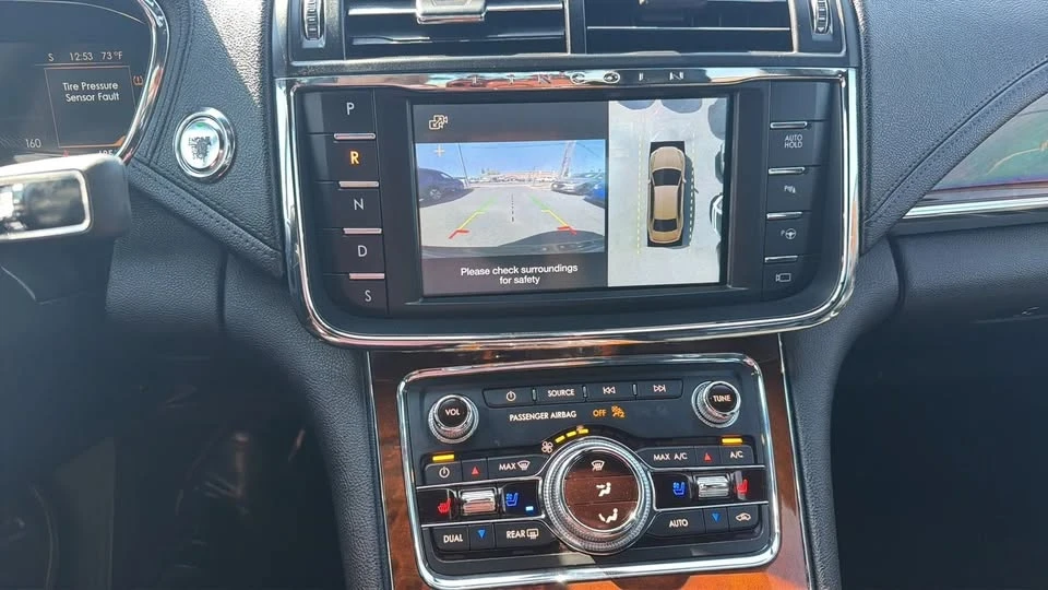 2017 Lincoln Continental 10th Gen - Image 20 of 20