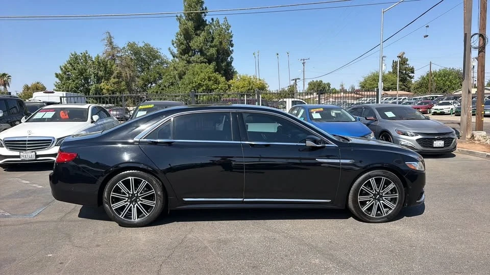 2017 Lincoln Continental 10th Gen - Image 6 of 20