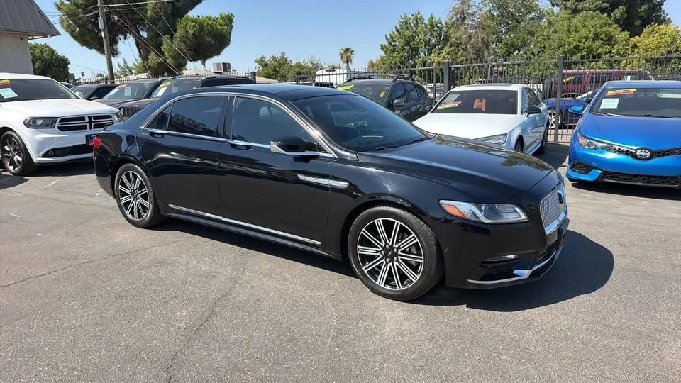 2017 Lincoln Continental 10th Gen - Image 5 of 20