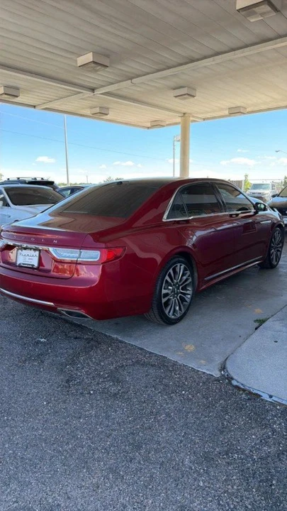 2017 Lincoln Continental 10th Gen - Image 4 of 13